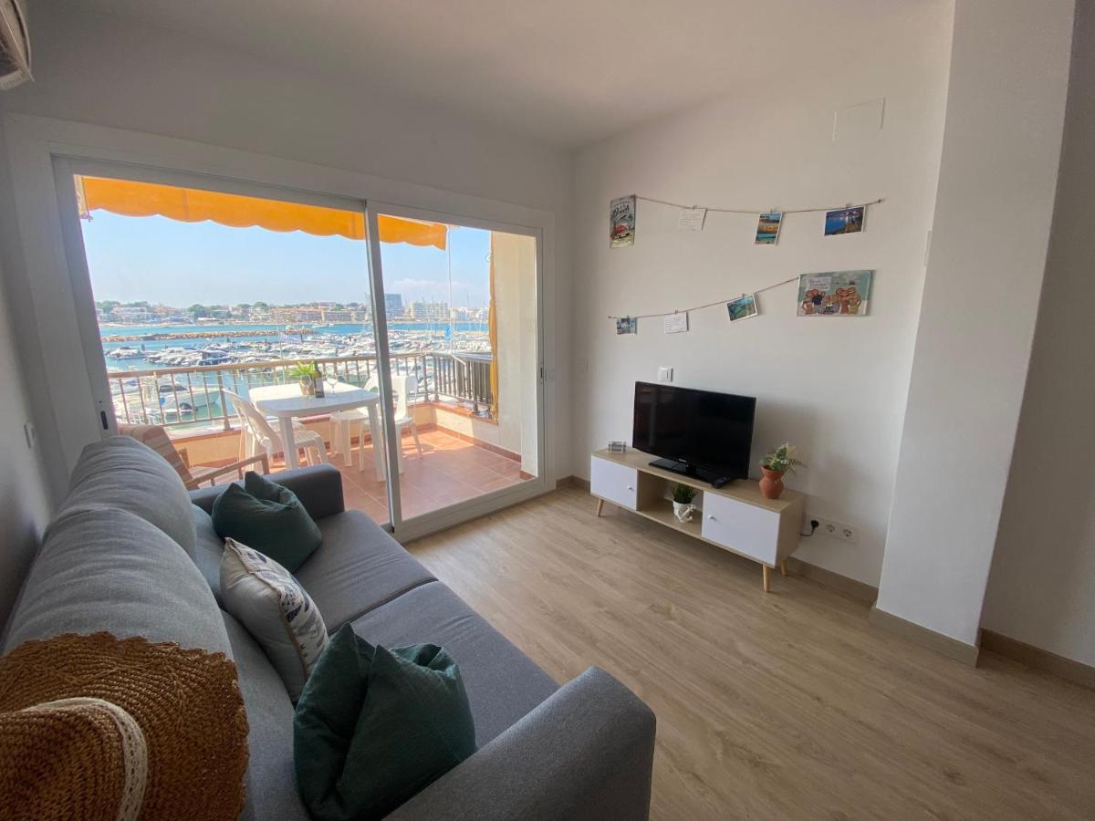 Precioso Apartamento En Primera Linea De Mar L' Escala Esterno foto